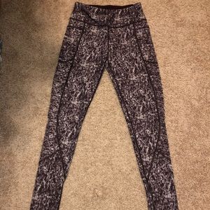 NWOT Victoria’s Secret Total Knockout Leggings